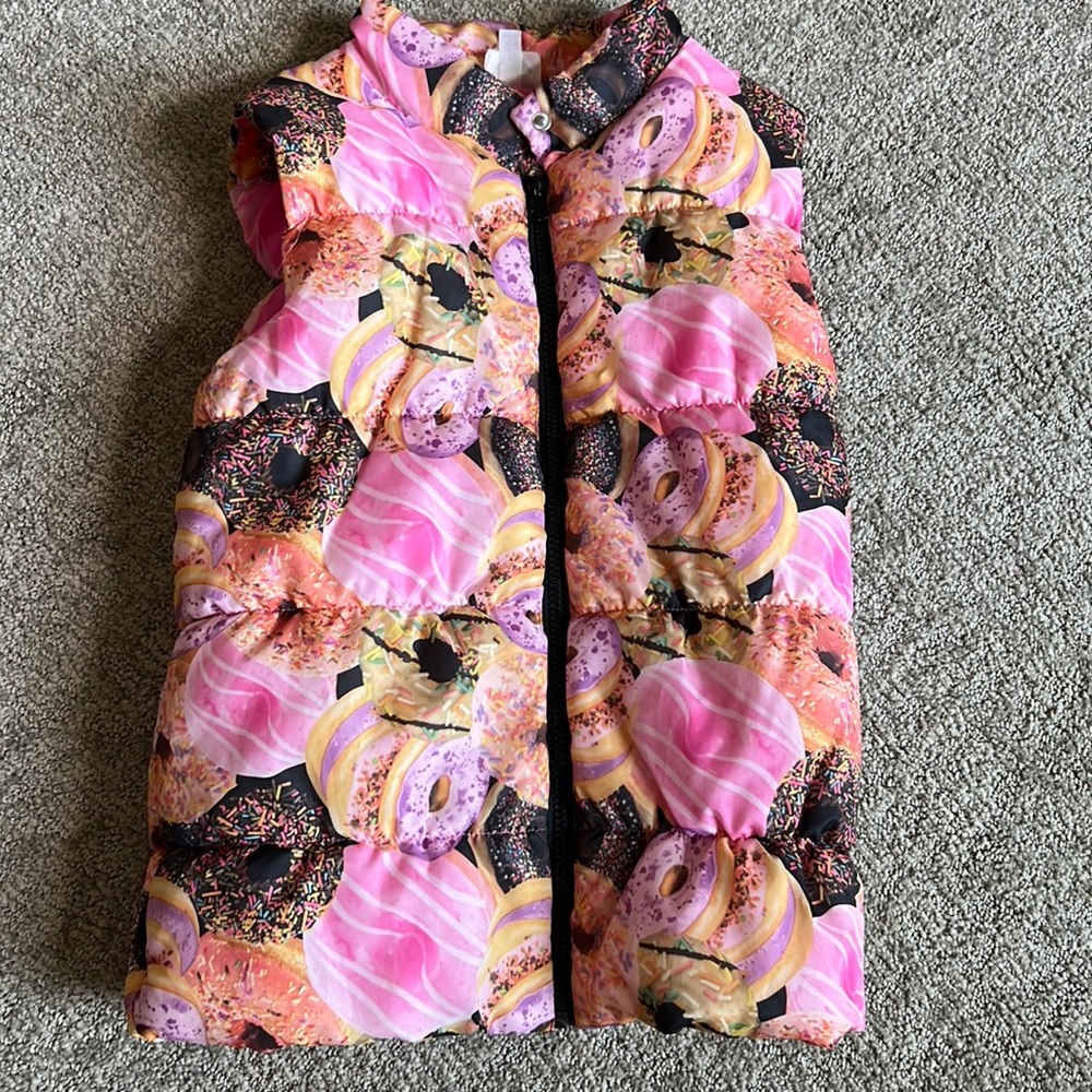 Puffy girls vest